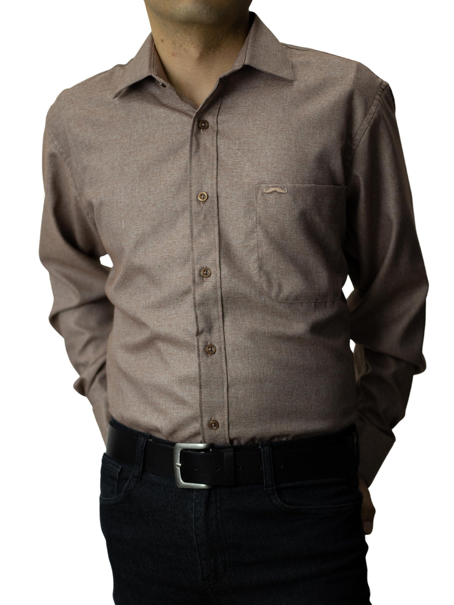 Camisa corte regular - Café liso