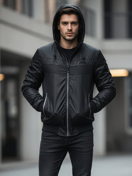 Chamarra con capucha -  Negro