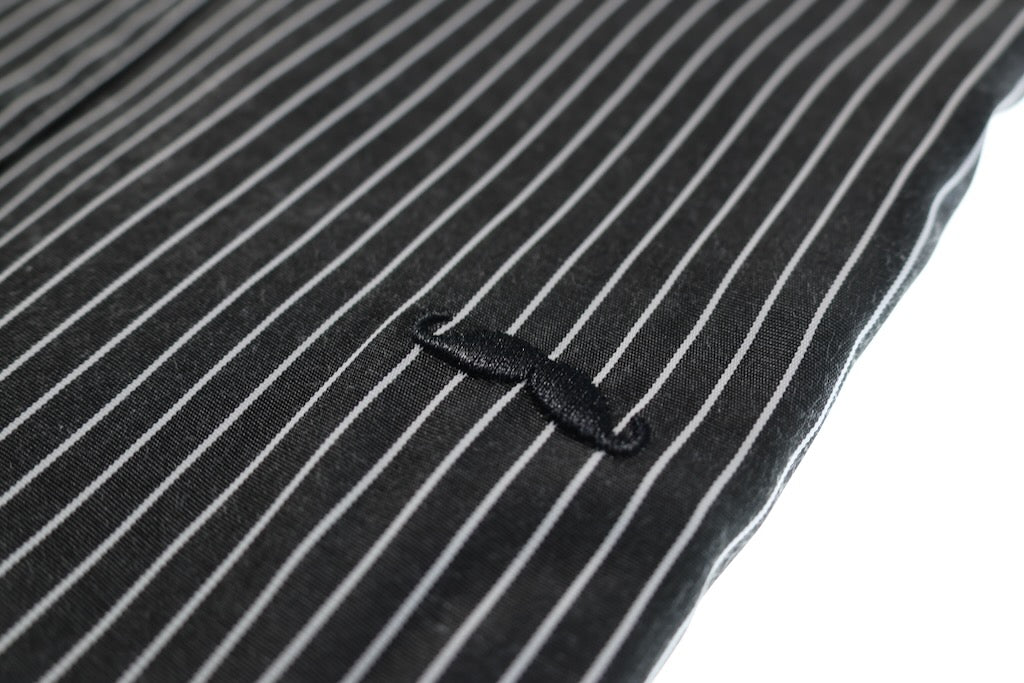 Camisa slim fit cuello Mao - Negro rayas