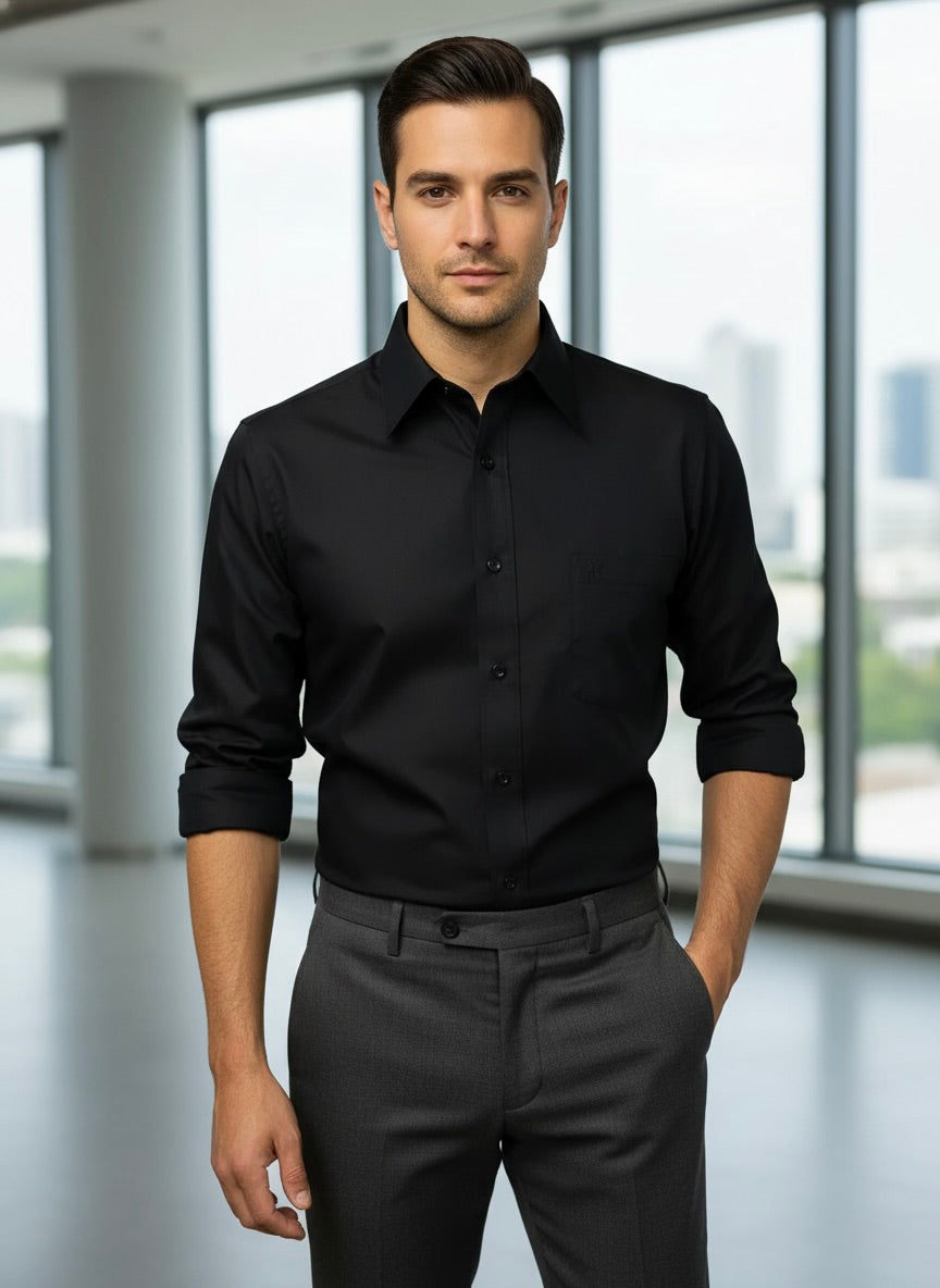 Camisa corte regular - Negro liso