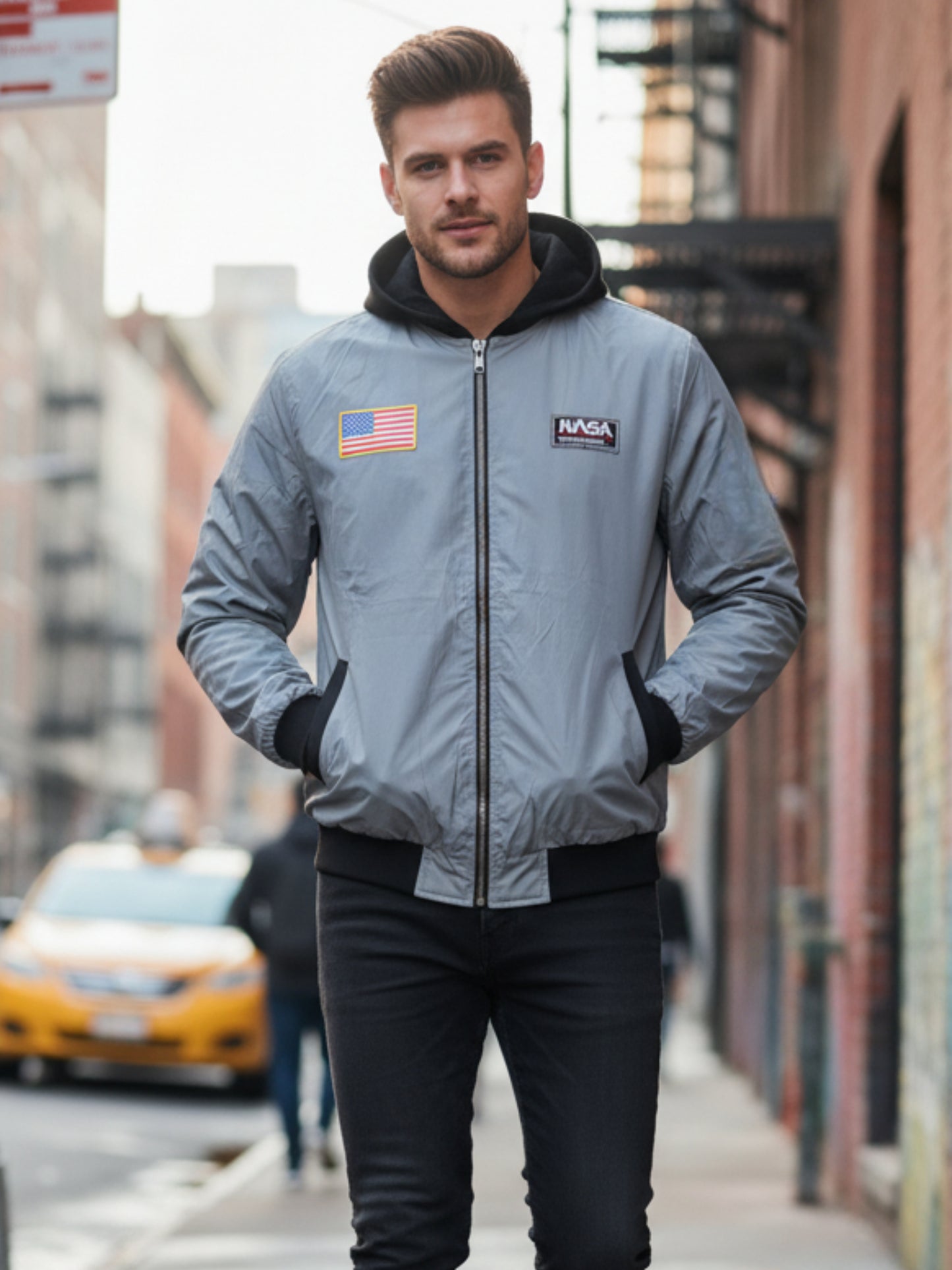 Chamarra reflejante NASA con capucha unisex