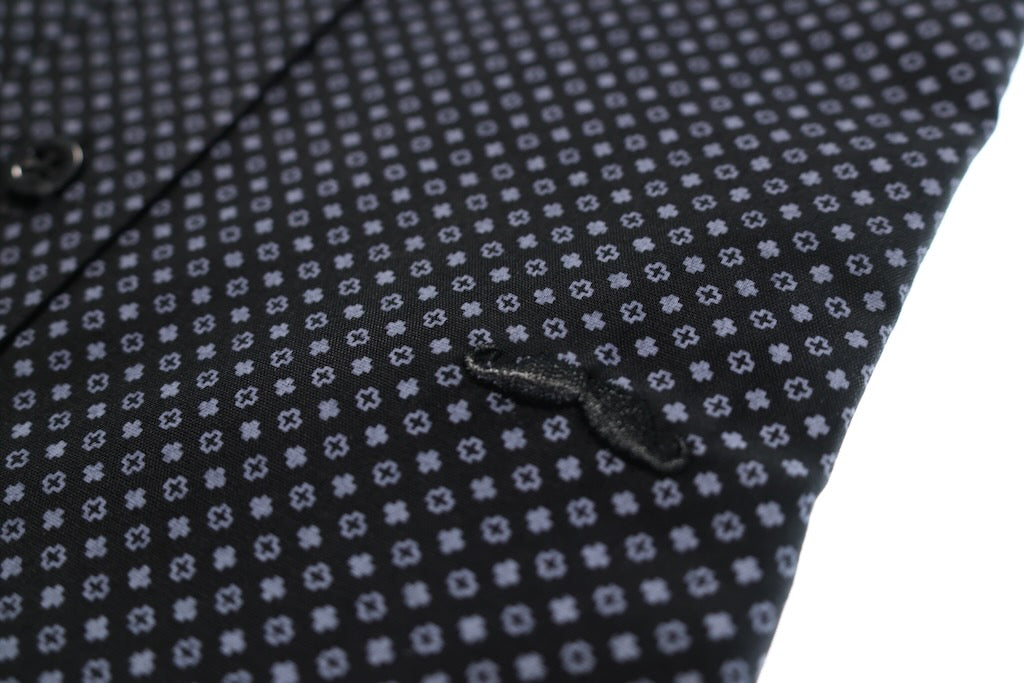 Camisa slim fit - Negro estampado